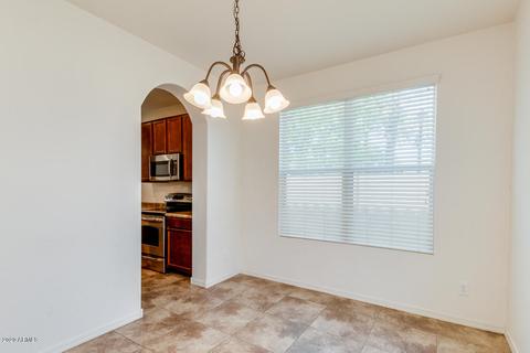 941 S Utilis Dr, Gilbert, AZ 85296 photo 7