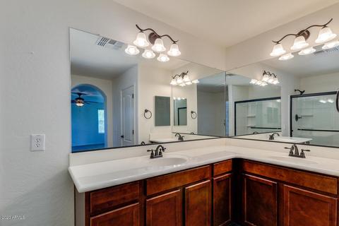 941 S Utilis Dr, Gilbert, AZ 85296 photo 27
