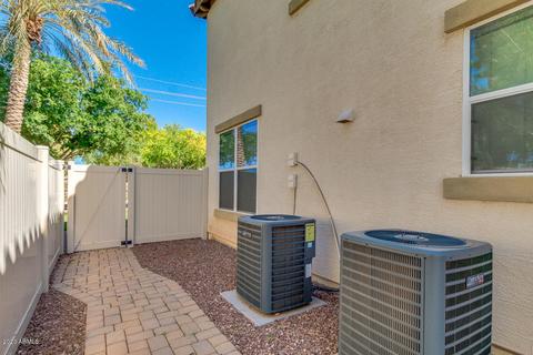 941 S Utilis Dr, Gilbert, AZ 85296 photo 43