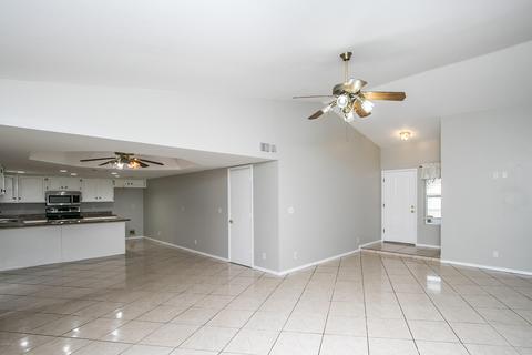 1663 N Olympic St, Mesa, AZ 85205 photo 4