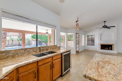 4113 E Thistle Landing Dr, Phoenix, AZ 85044 photo 17