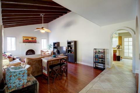 2022 E Bishop Dr, Tempe, AZ 85282 photo 2