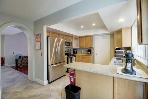 2022 E Bishop Dr, Tempe, AZ 85282 photo 9