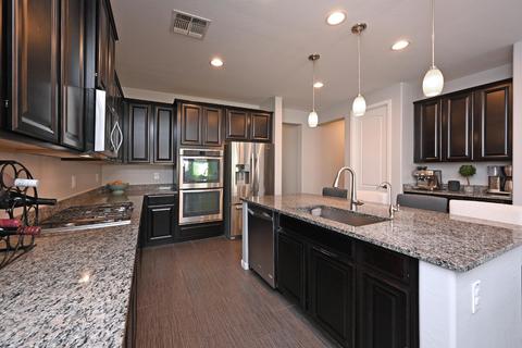 3418 E Alfalfa Dr E, Gilbert, AZ 85298 photo 5