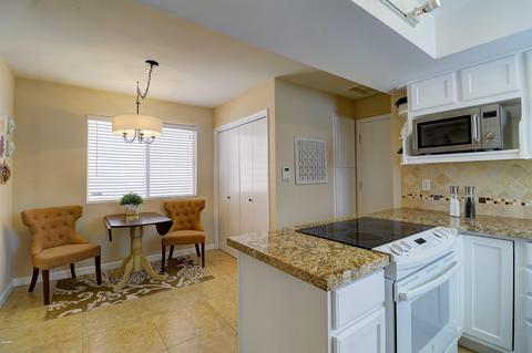 5532 N 5th Ln, Phoenix, AZ 85013 photo 7