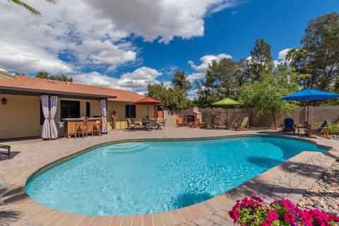 335 E Waltann Ln, Phoenix, AZ 85022 photo 24