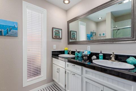 335 E Waltann Ln, Phoenix, AZ 85022 photo 22