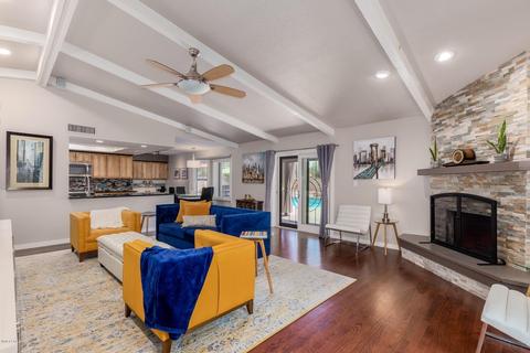 335 E Waltann Ln, Phoenix, AZ 85022 photo 12