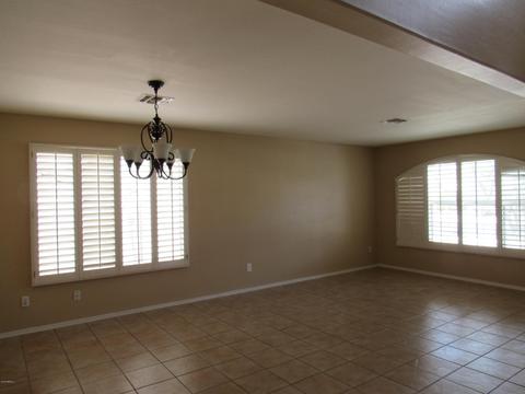 696 S Cardinal St, Gilbert, AZ 85296 photo 5
