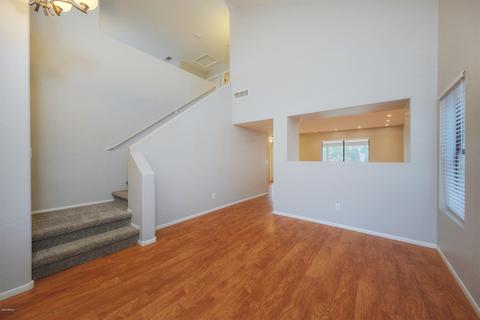 2139 E Robin Ln, Phoenix, AZ 85024 photo 3