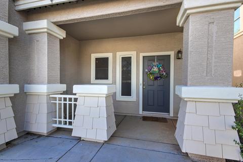 1361 S Pheasant Dr, Gilbert, AZ 85296 photo 2
