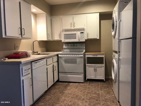 1167 E Redmon Dr #A, Tempe, AZ 85283 photo 2