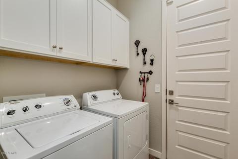 3046 E Arabian Dr, Gilbert, AZ 85296 photo 24