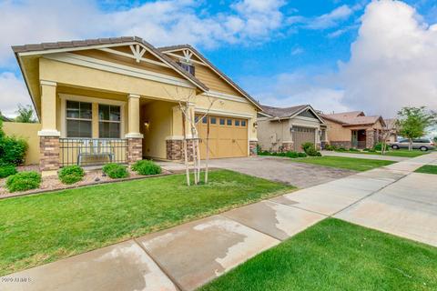 3046 E Arabian Dr, Gilbert, AZ 85296 photo 2