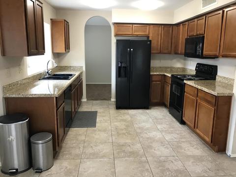 3610 E Jojoba Rd, Phoenix, AZ 85044 photo 4