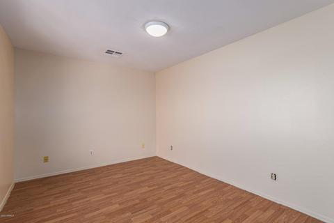 626 E Dekalb Ln, Phoenix, AZ 85040 photo 11