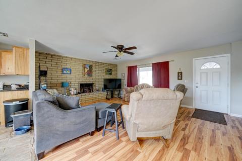 943 E Desert Ln, Gilbert, AZ 85234 photo 49