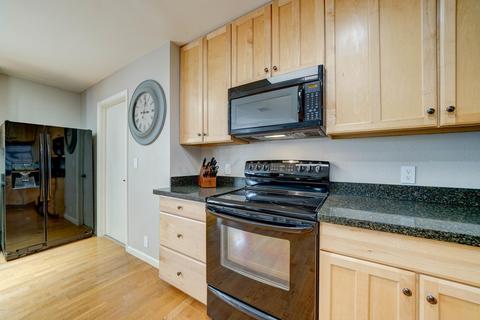 943 E Desert Ln, Gilbert, AZ 85234 photo 17
