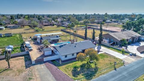 943 E Desert Ln, Gilbert, AZ 85234 photo 78