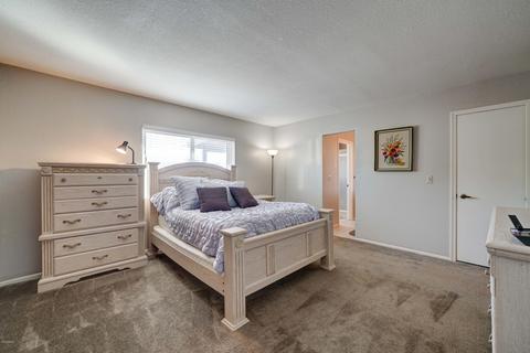 943 E Desert Ln, Gilbert, AZ 85234 photo 32