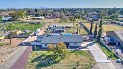 943 E Desert Ln, Gilbert, AZ 85234 photo 77