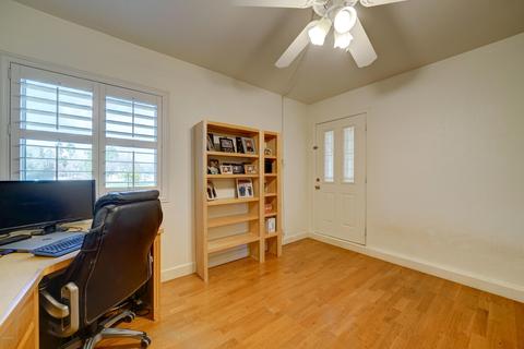 943 E Desert Ln, Gilbert, AZ 85234 photo 20