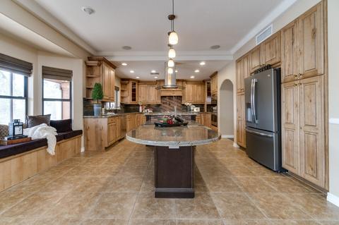2027 E Catamaran Dr, Gilbert, AZ 85234 photo 11
