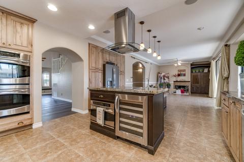2027 E Catamaran Dr, Gilbert, AZ 85234 photo 13