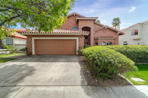 2027 E Catamaran Dr, Gilbert, AZ 85234 photo 1