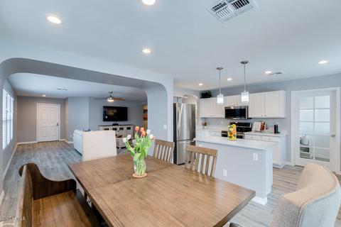 4110 E Pinto Ln, Phoenix, AZ 85050 photo 12