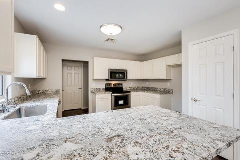 2497 E Camellia Dr, Gilbert, AZ 85296 photo 13