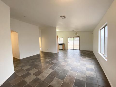 1710 E Desert Ln, Phoenix, AZ 85042 photo 5