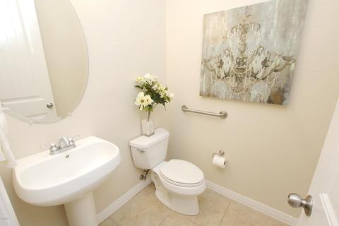 8817 S 10th Dr, Phoenix, AZ 85041 photo 15