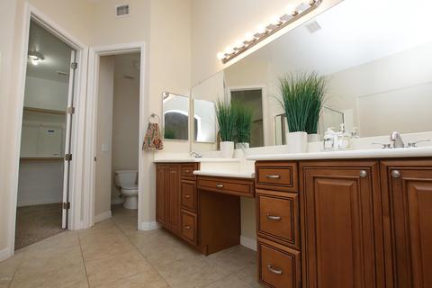 8817 S 10th Dr, Phoenix, AZ 85041 photo 17