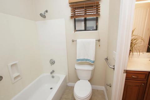 8817 S 10th Dr, Phoenix, AZ 85041 photo 21