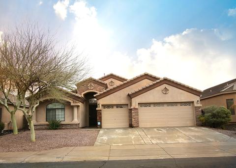 8817 S 10th Dr, Phoenix, AZ 85041 photo 1