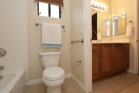 8817 S 10th Dr, Phoenix, AZ 85041 photo 14