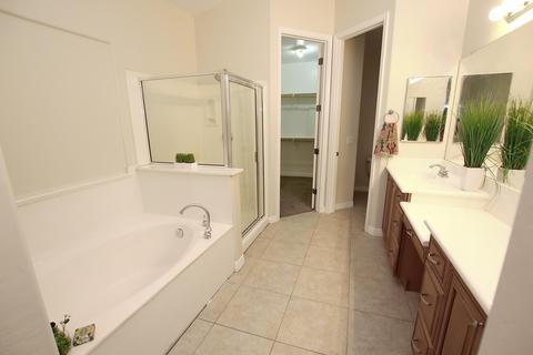 8817 S 10th Dr, Phoenix, AZ 85041 photo 18