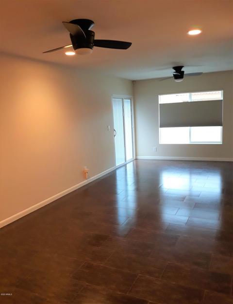 814 E Michelle Dr, Phoenix, AZ 85022 photo 3