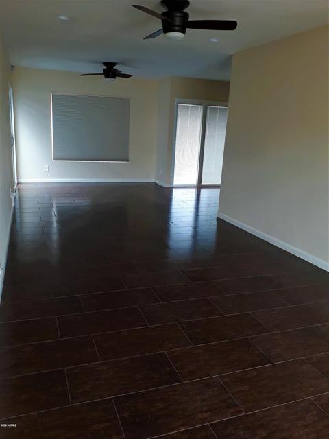 814 E Michelle Dr, Phoenix, AZ 85022 photo 6