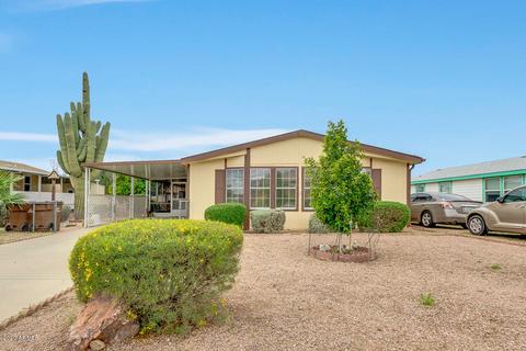 902 N Main Dr, Apache Junction, AZ 85120 photo 1