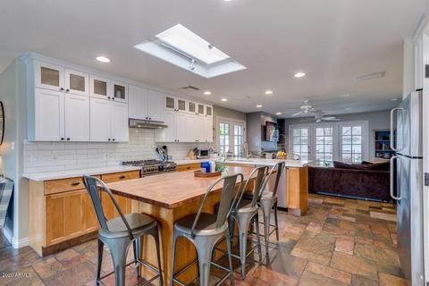 4243 E Catalina Dr, Phoenix, AZ 85018 photo 12
