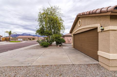 985 E Yuma Ave, Apache Junction, AZ 85119 photo 2