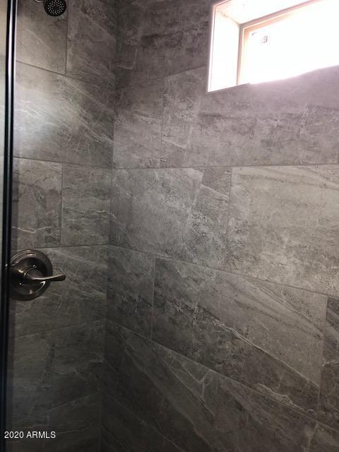 2525 E Illini St, Phoenix, AZ 85040 photo 9