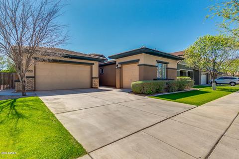 3553 E Comstock Dr, Gilbert, AZ 85296 photo 2