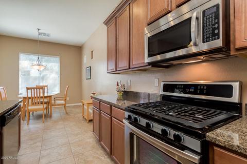3553 E Comstock Dr, Gilbert, AZ 85296 photo 15