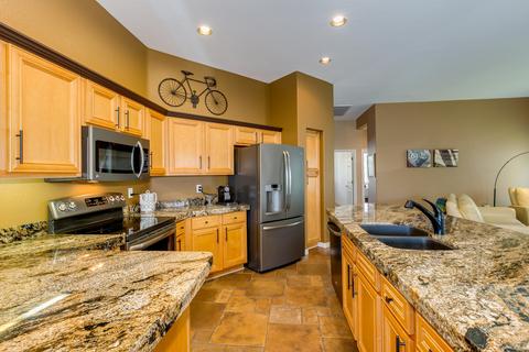4549 E Nightingale Ln, Gilbert, AZ 85298 photo 13