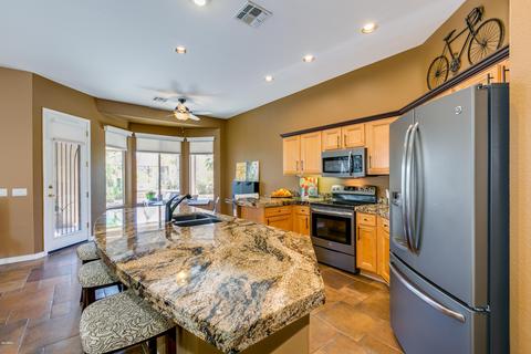 4549 E Nightingale Ln, Gilbert, AZ 85298 photo 10