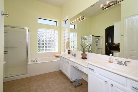 4811 Estevan Rd, Phoenix, AZ 85054 photo 13