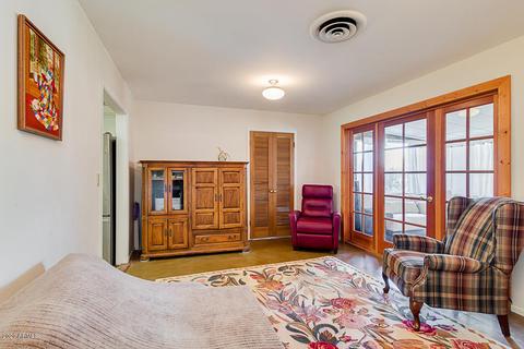 326 E Broadmor Dr, Tempe, AZ 85282 photo 8